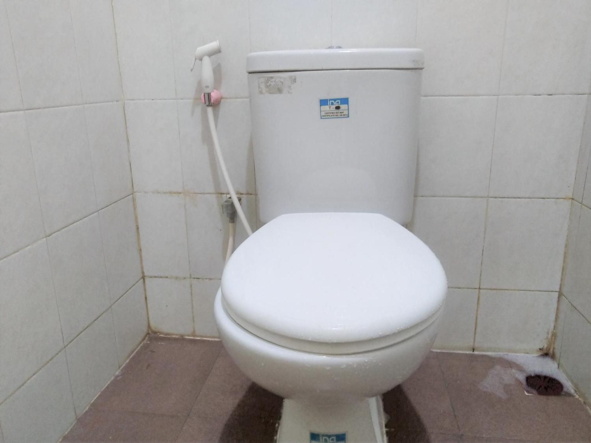 Hotel Pekalongan Syariah Mitra Reddoorz Zimmer foto